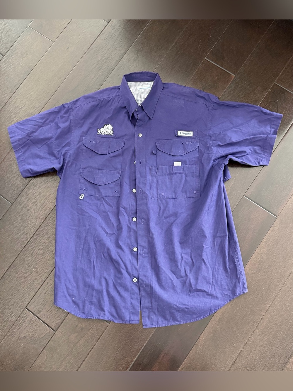 TCU Horn Frogs Columbia PFG Shirt Purple Short Sleeve Button Down Mens Medium
